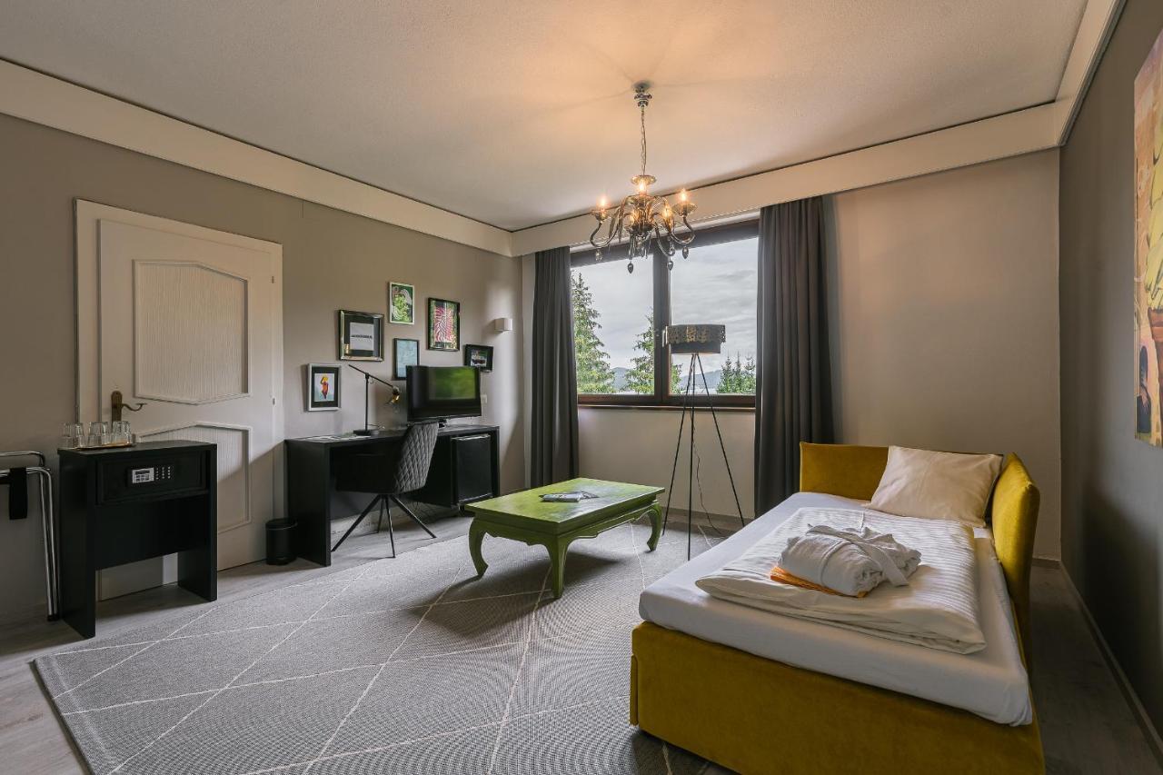 Hotel Parks Velden am Woerthersee Ngoại thất bức ảnh